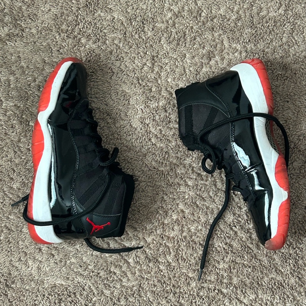 Jordan Bred 11s “Worn”